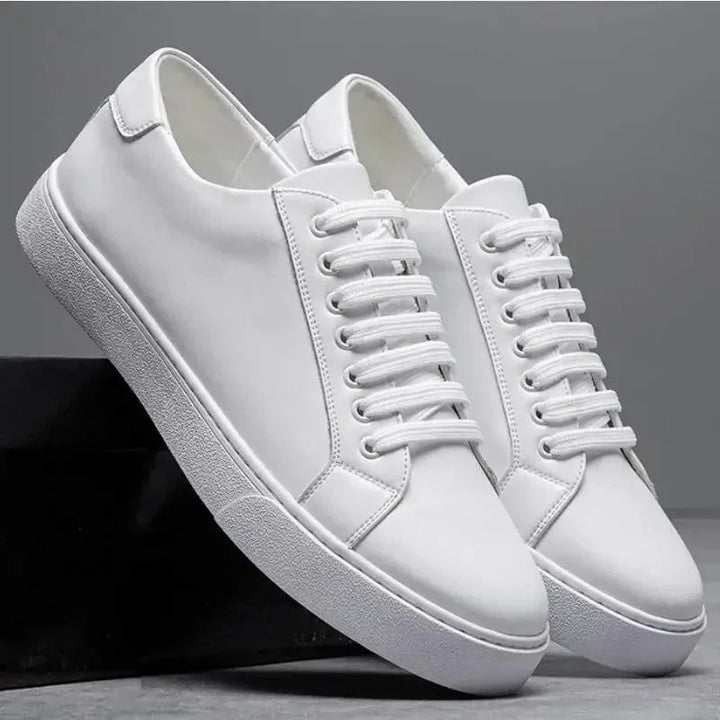 MATRIX Classy Leather Sneaker