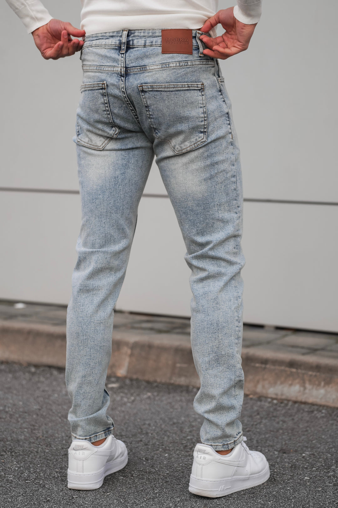 THE SLIM JEANS - BLUE