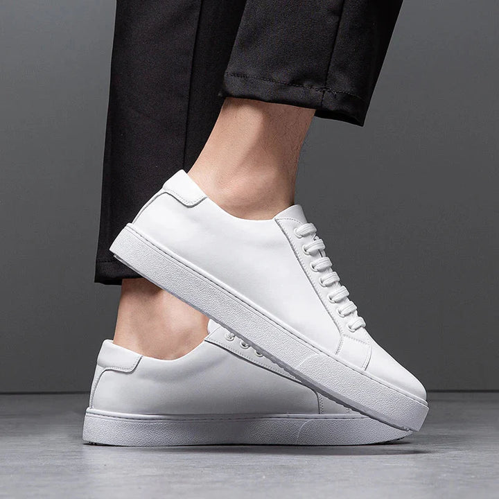 MATRIX Classy Leather Sneaker