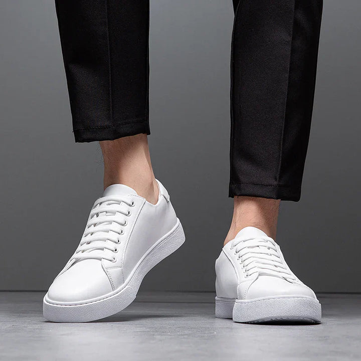 MATRIX Classy Leather Sneaker
