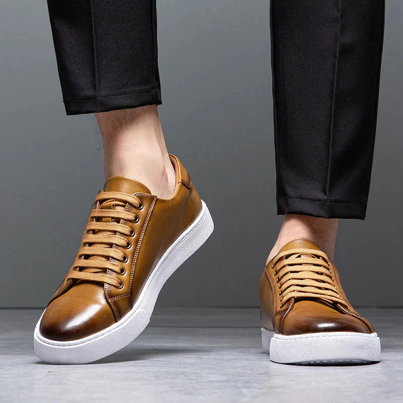 MATRIX Classy Leather Sneaker