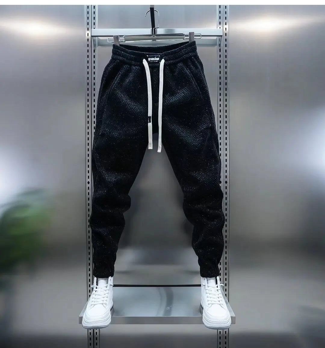 Ronvelo's Tapered Jogger