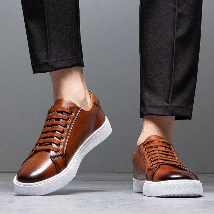 MATRIX Classy Leather Sneaker