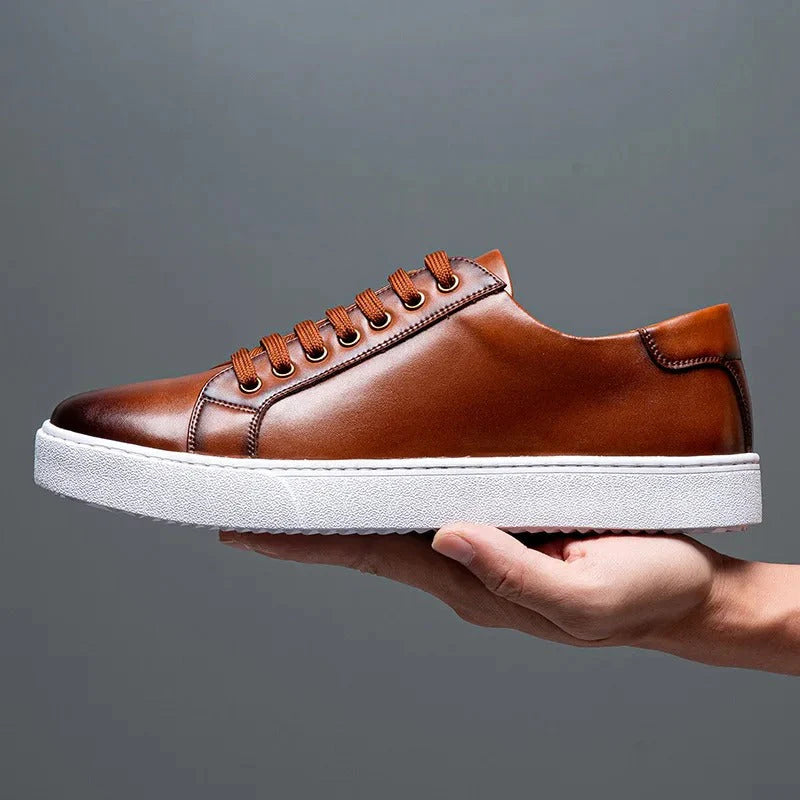 MATRIX Classy Leather Sneaker